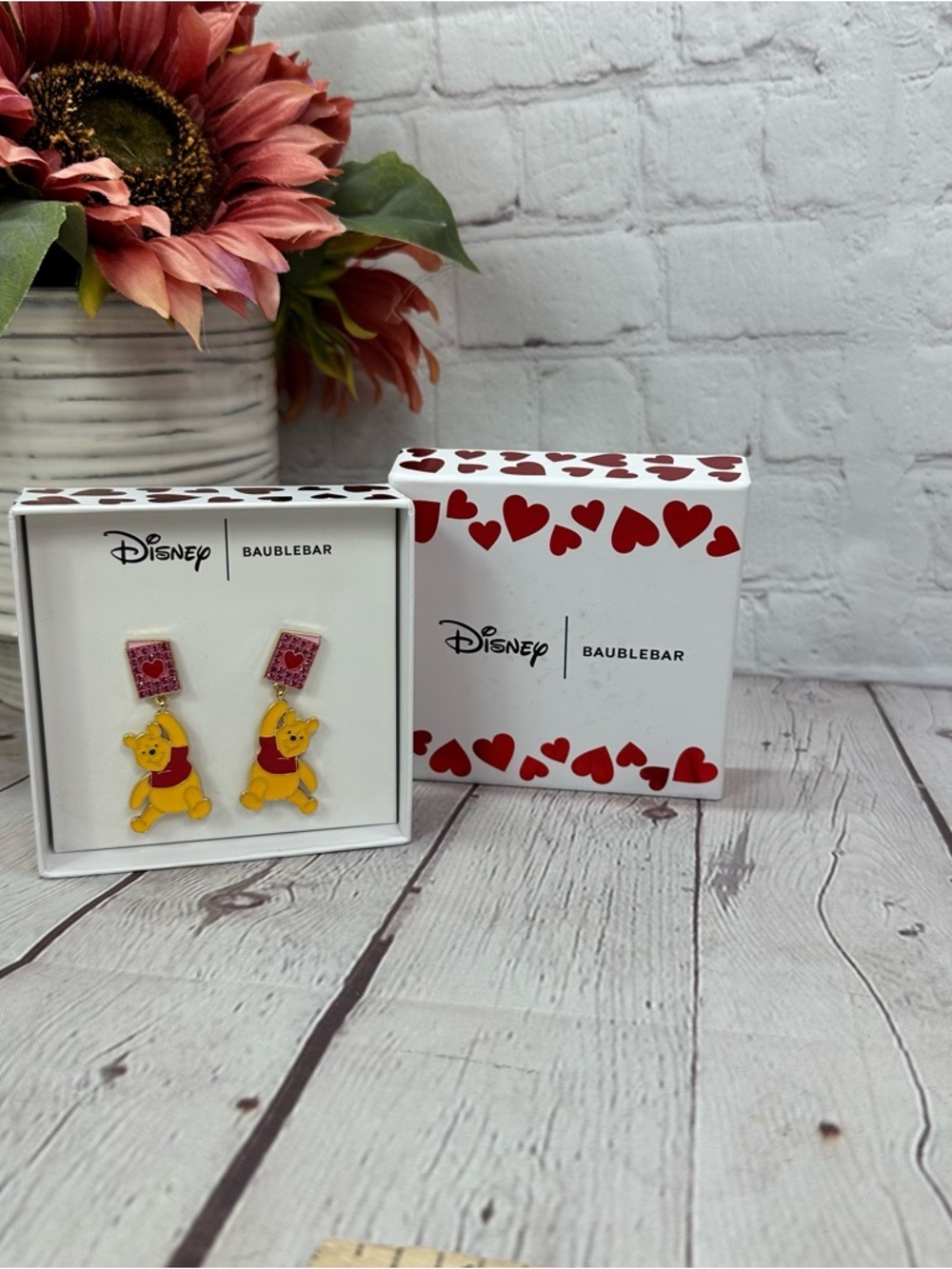NWT baublebar Disney Winnie the Pooh Heart Drop Earrings fandom